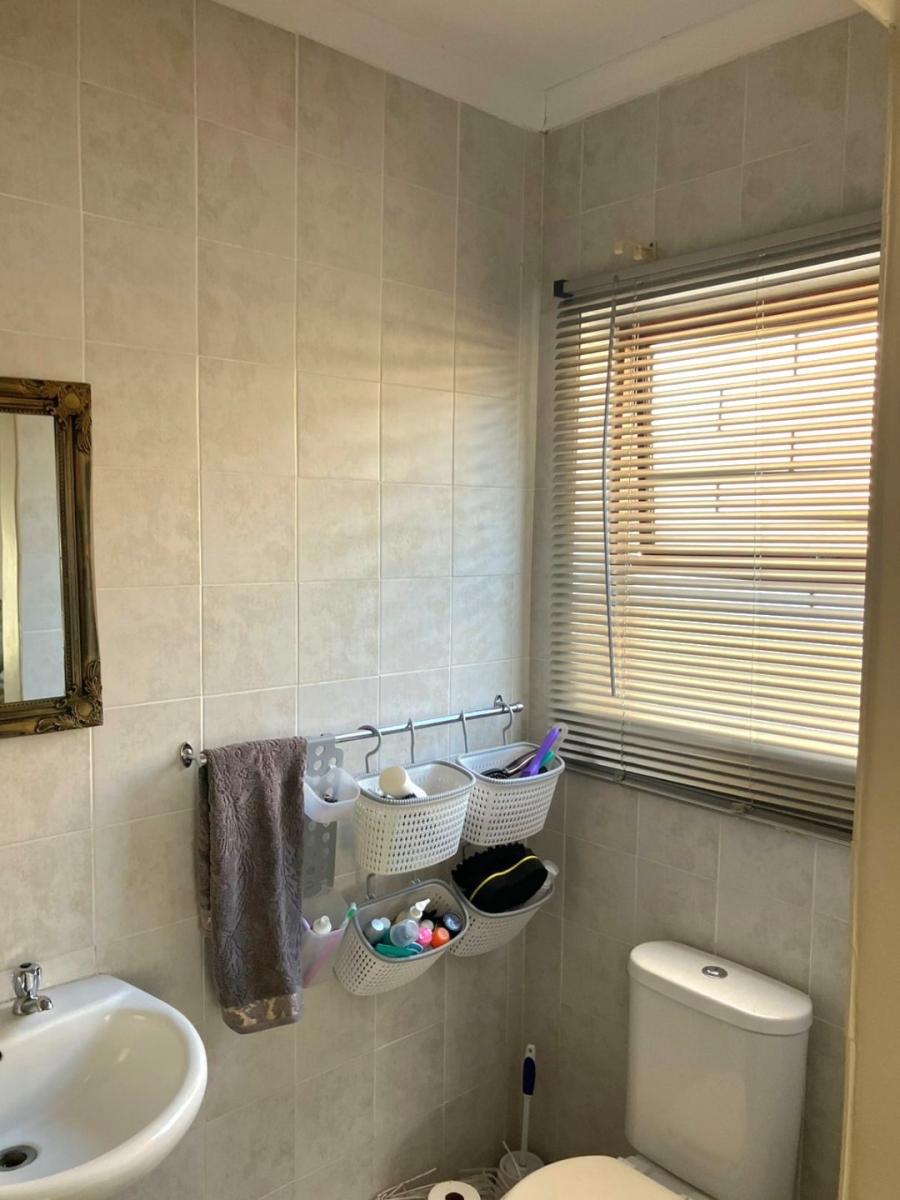 2 Bedroom Property for Sale in Campher Park Eastern Cape